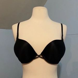Victoria’s Secret miraculous plunge push up bra
